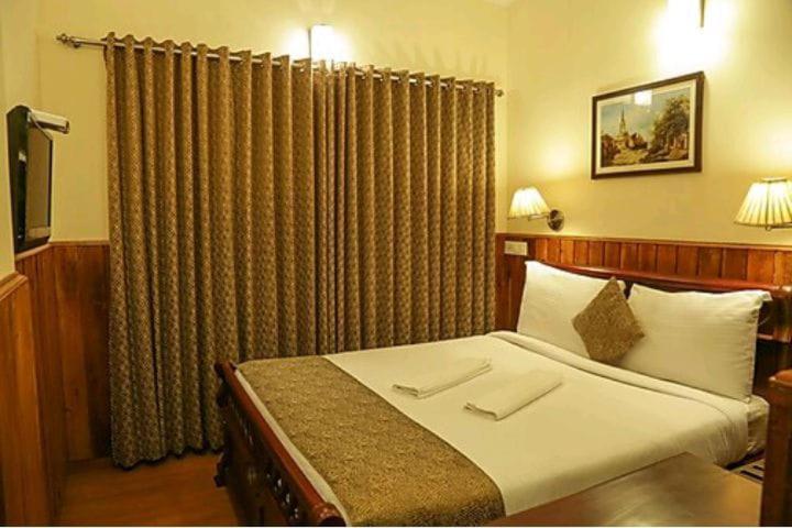 Garden Manor Hotel Ooty Ngoại thất bức ảnh
